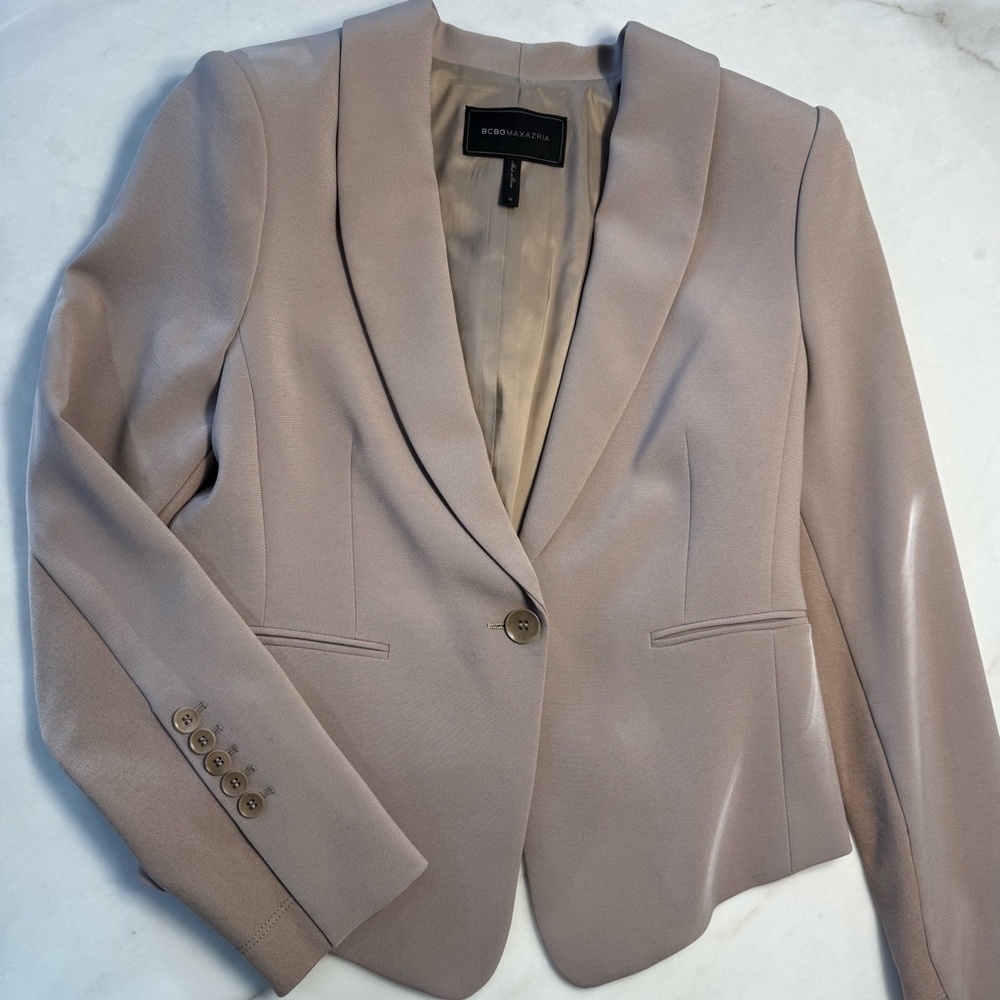 BCBGMaxAzria Taupe Blazer